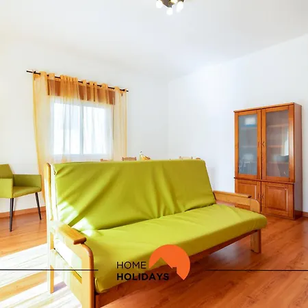#204 Larimar Flat By Holidays *