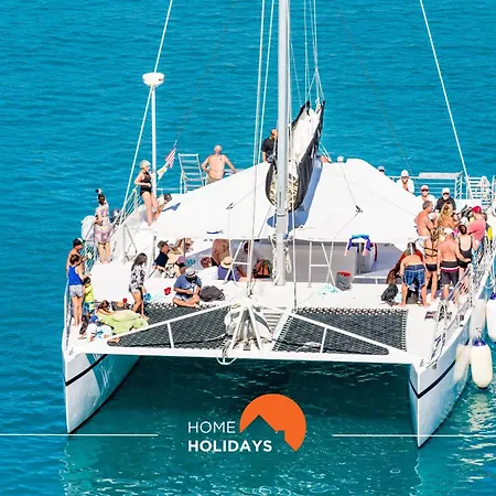 Daire #204 Larimar Flat By Holidays *
